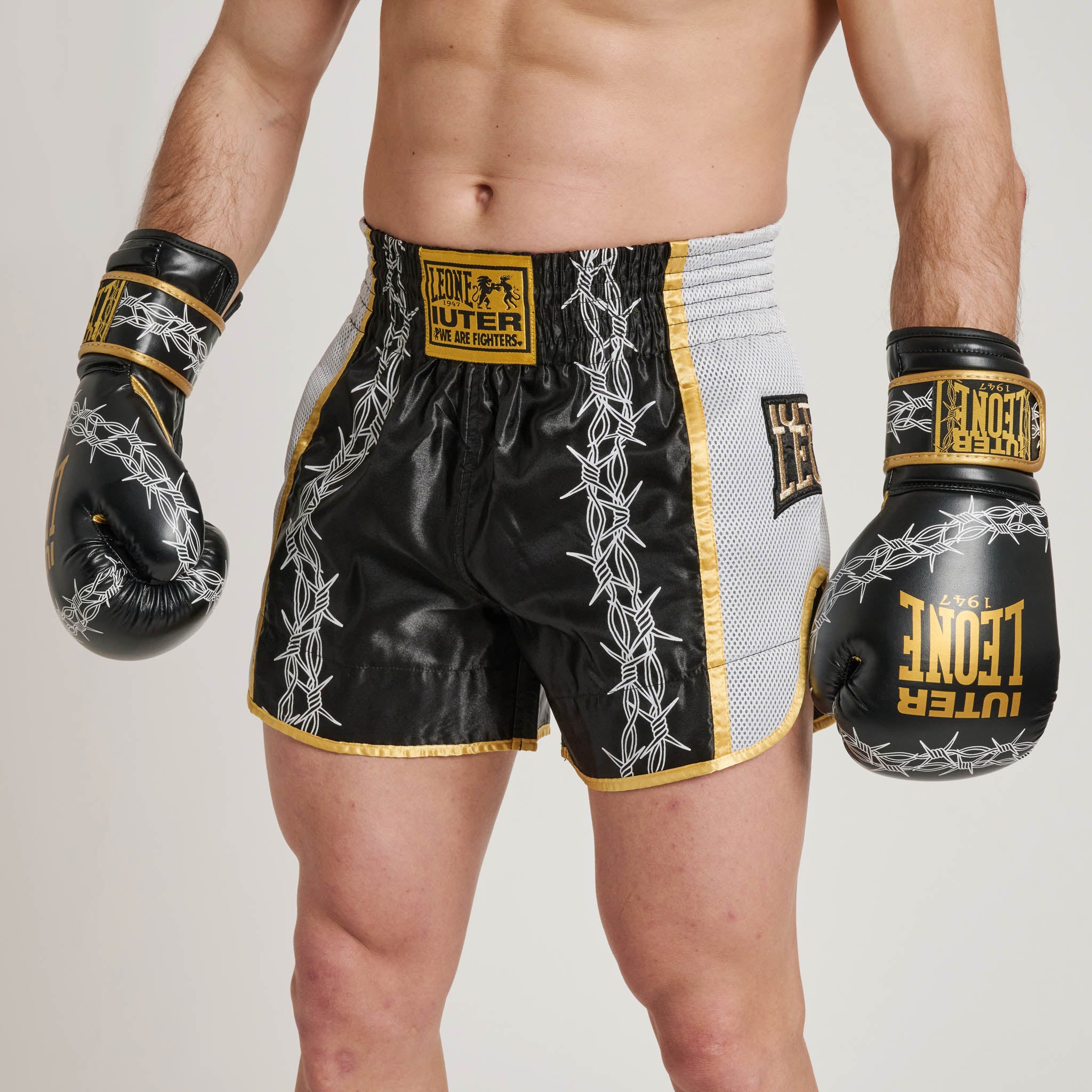 PANTALONCINO KICK THAI BARBED WIRE (IUTER)