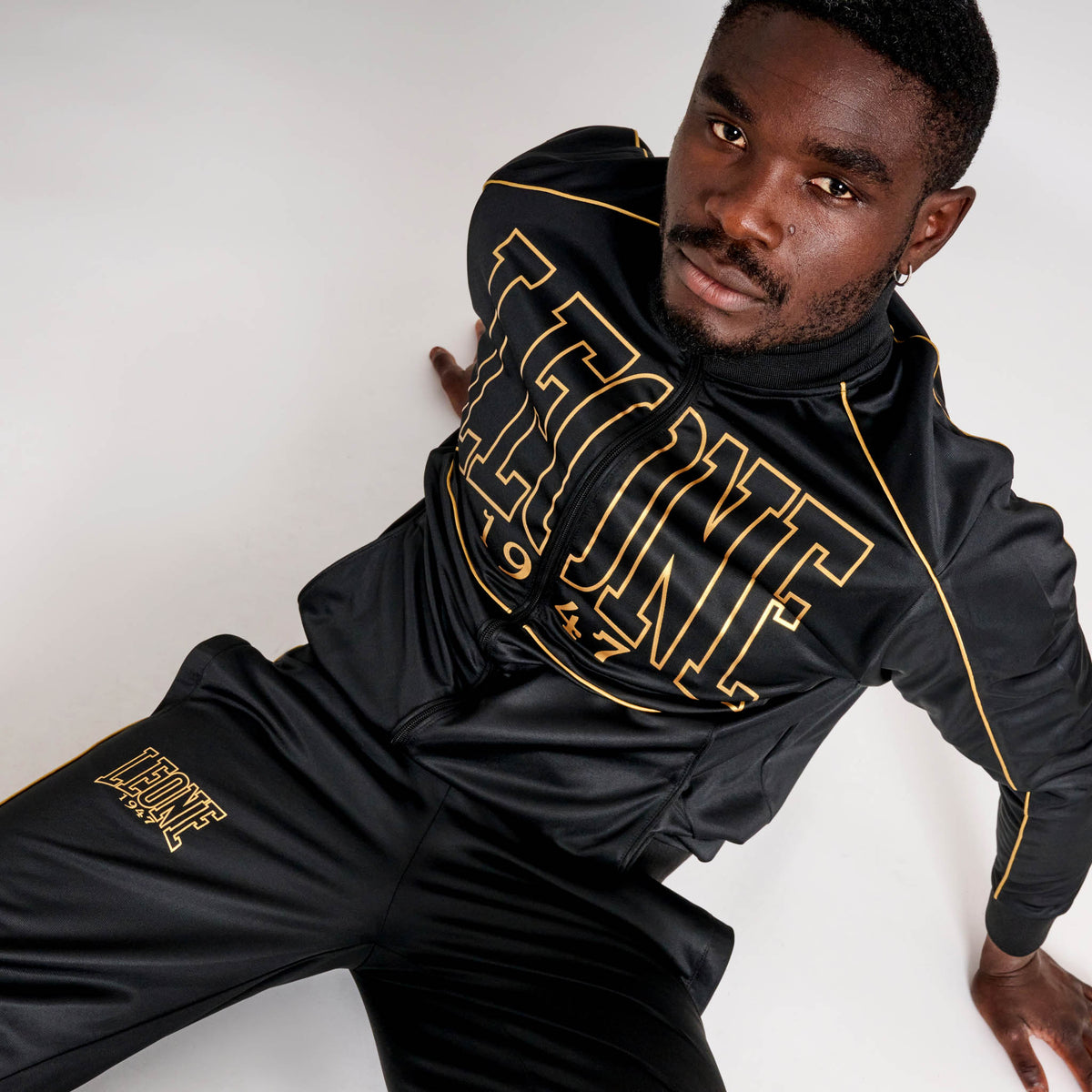 PREMIUM TRACKSUIT