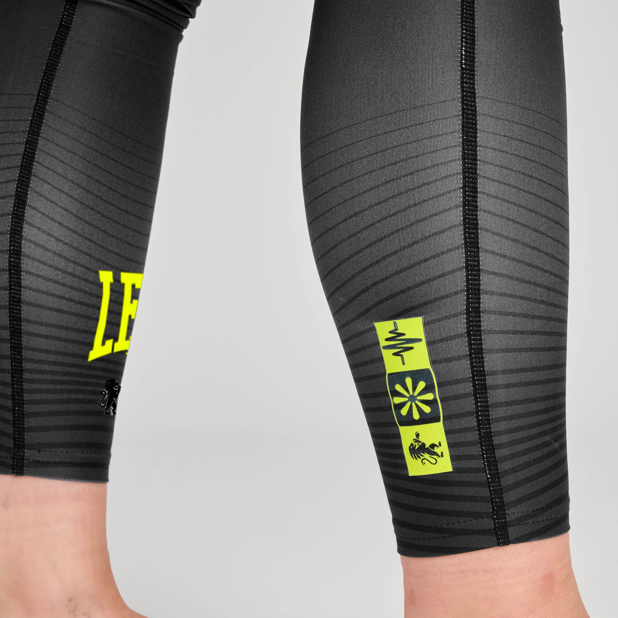 WAVES SPORT TIGHTS