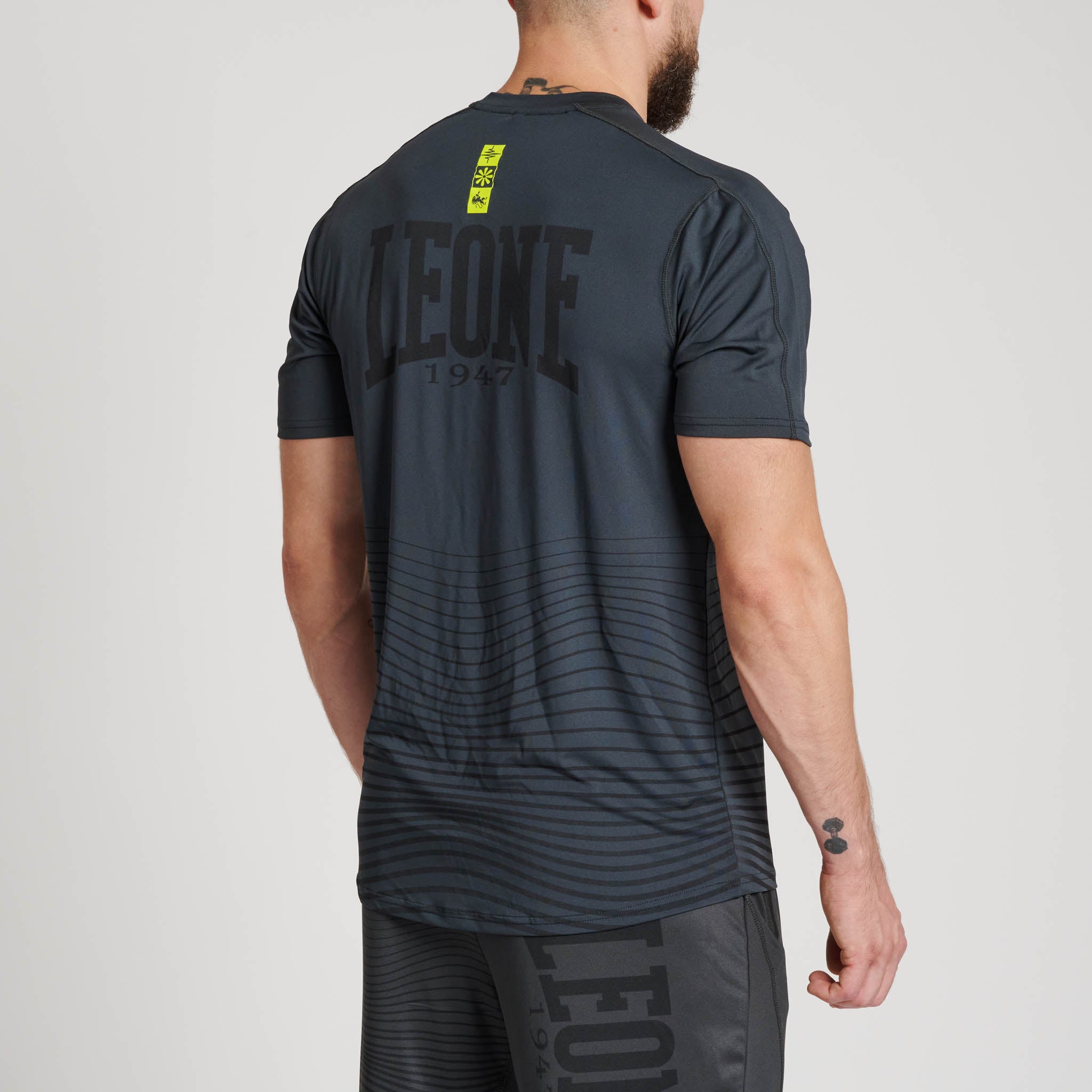 WAVES RASHGUARD