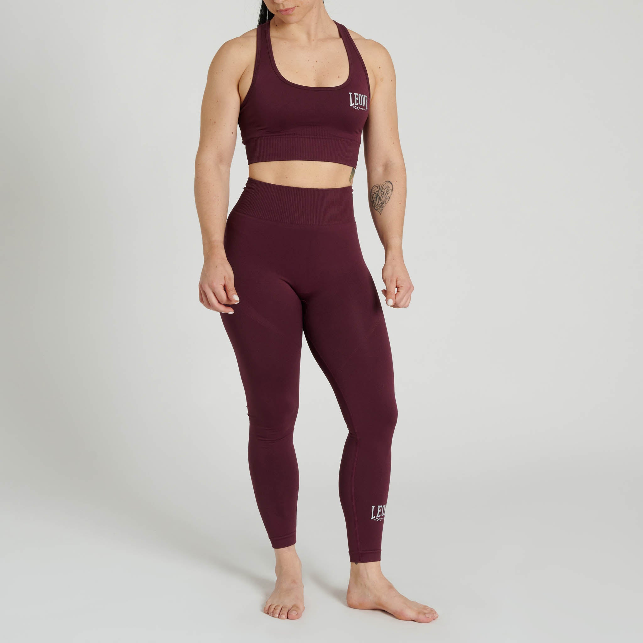 TOP LOGO SEAMLESS