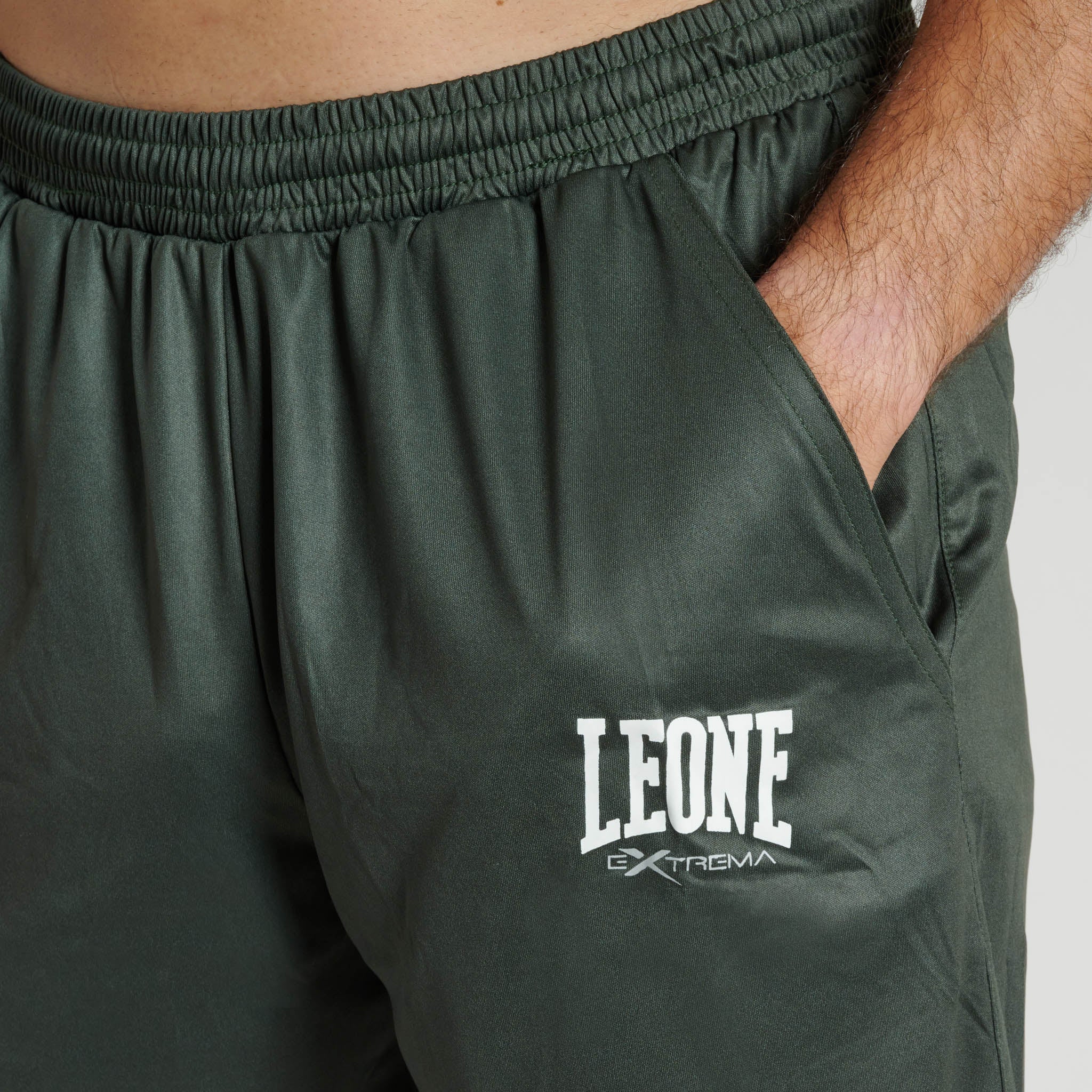 LOGO SHORTS