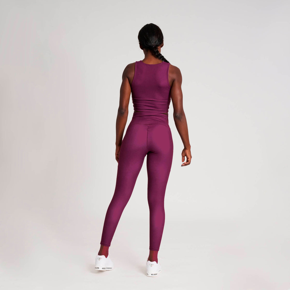 LOGO TANK + BRA