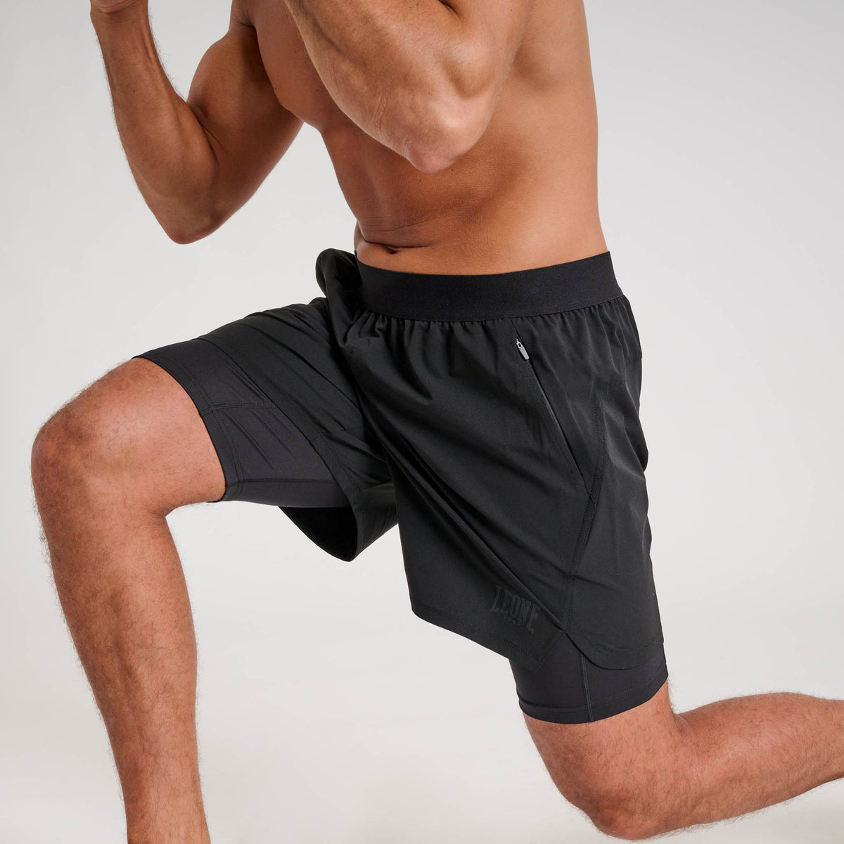 BLACK LION SHORTS