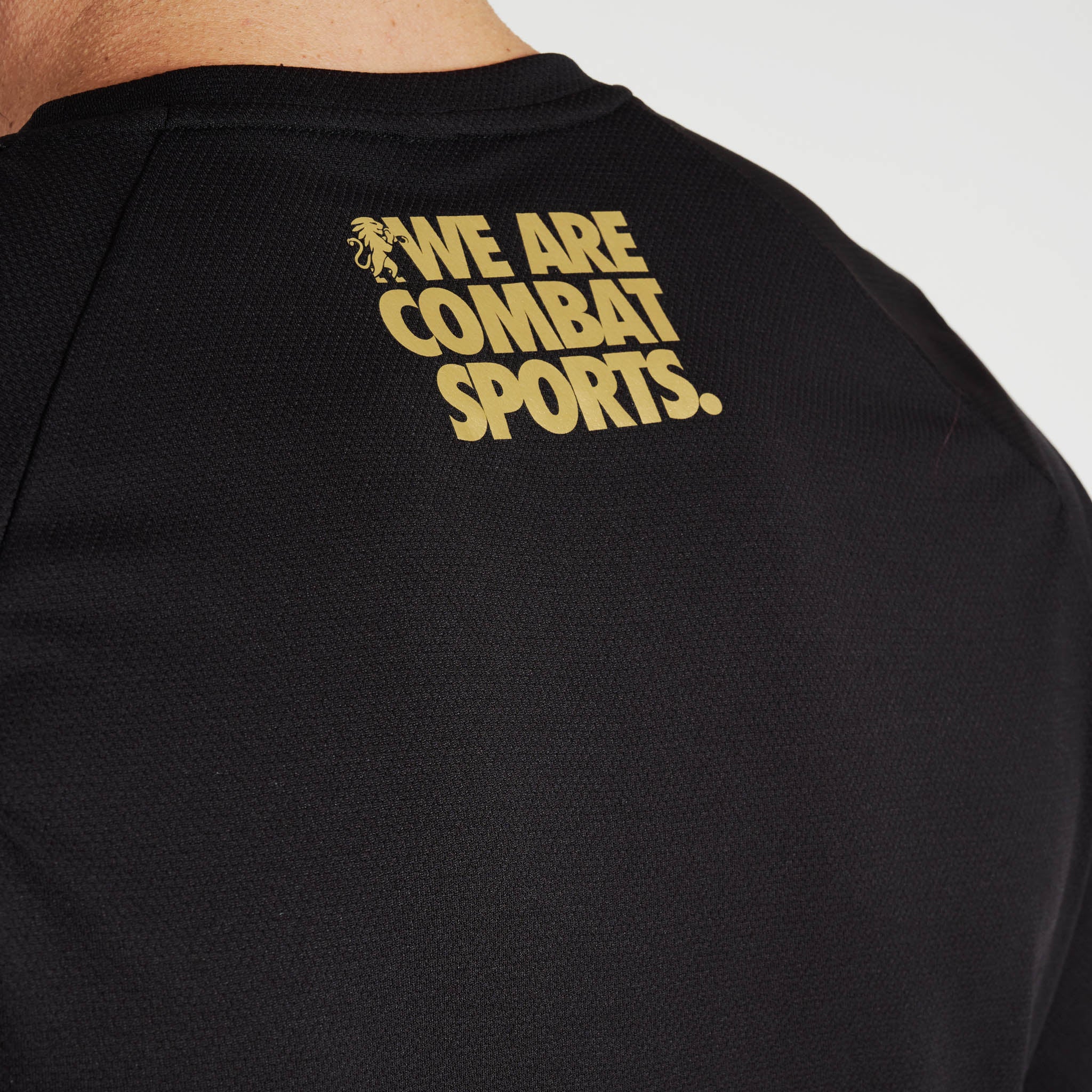 T-SHIRT DNA