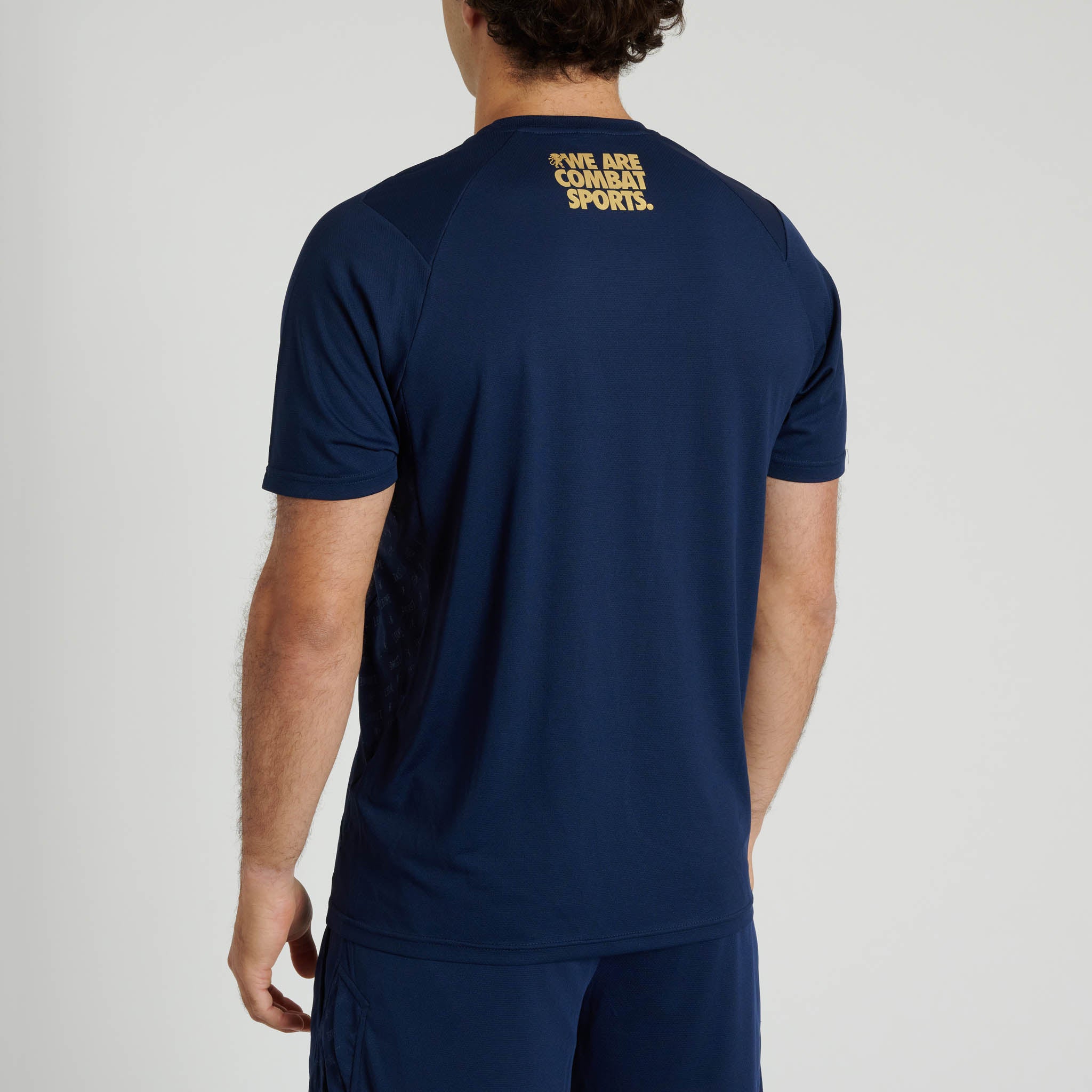 T-SHIRT DNA