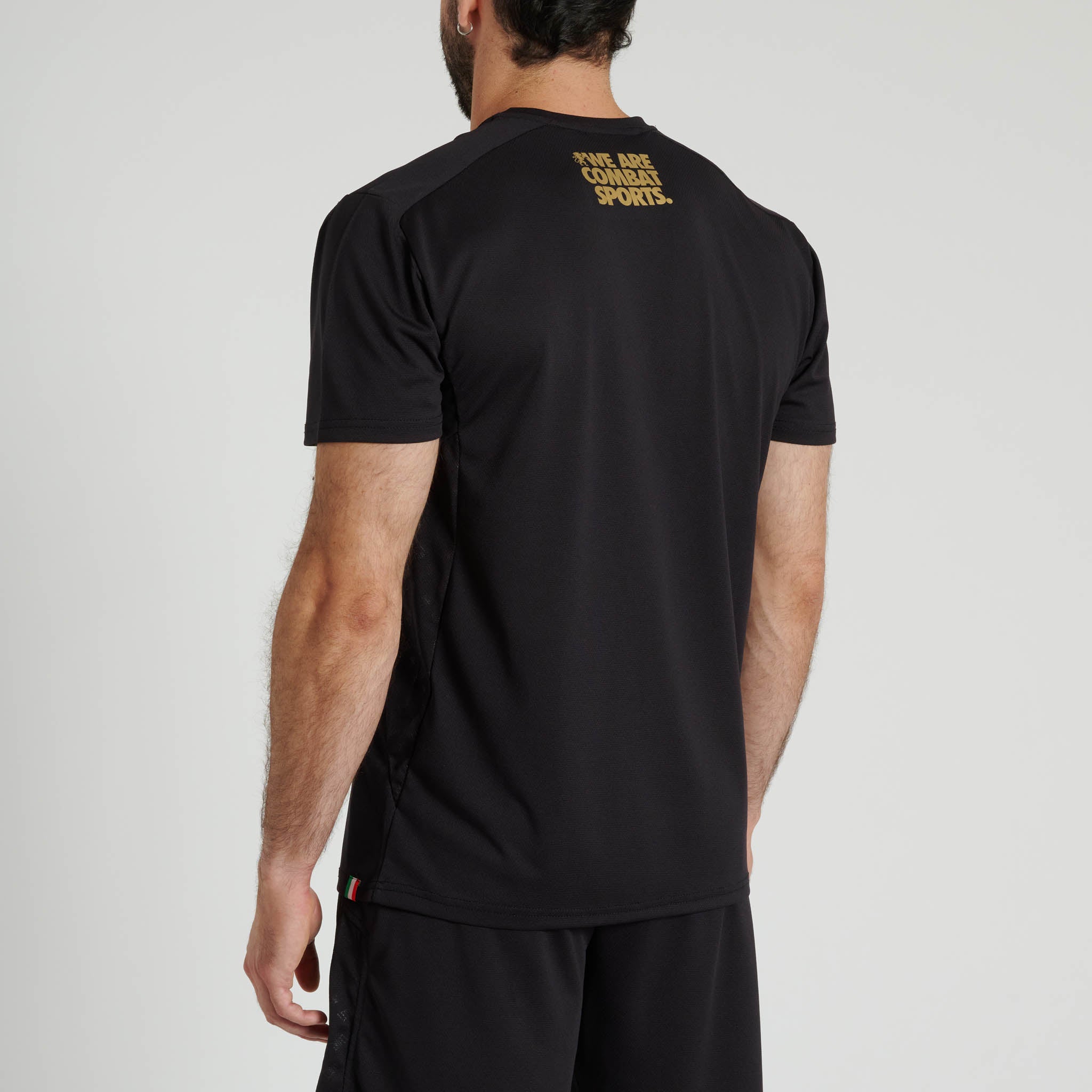 T-SHIRT DNA