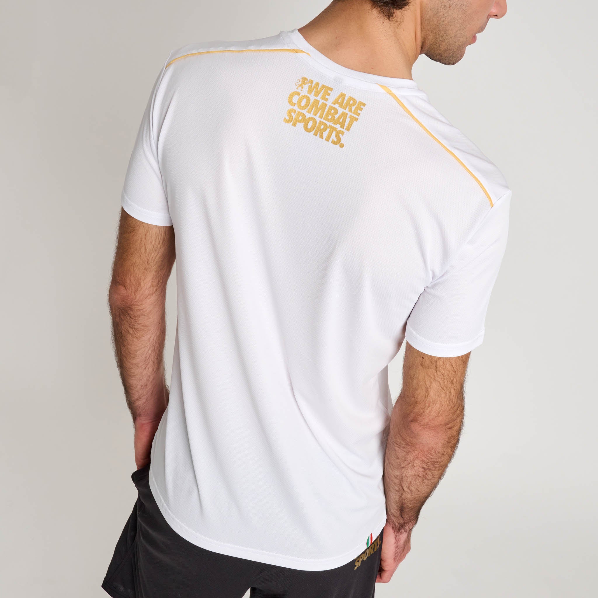 T-SHIRT DNA