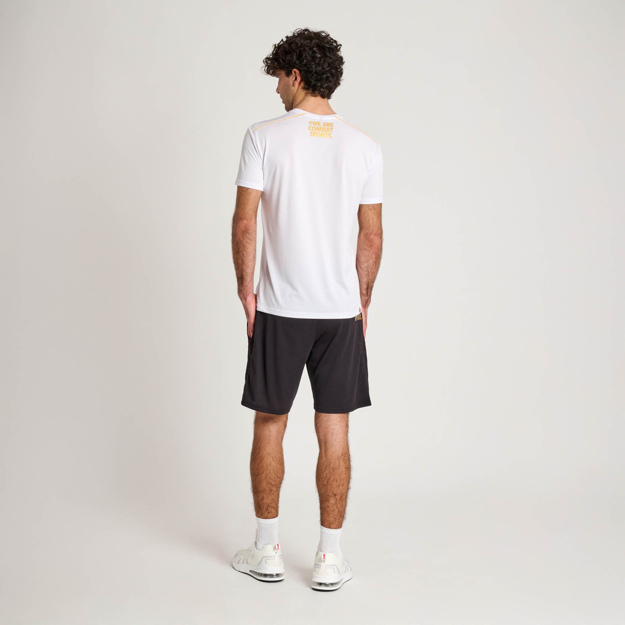 T-SHIRT DNA