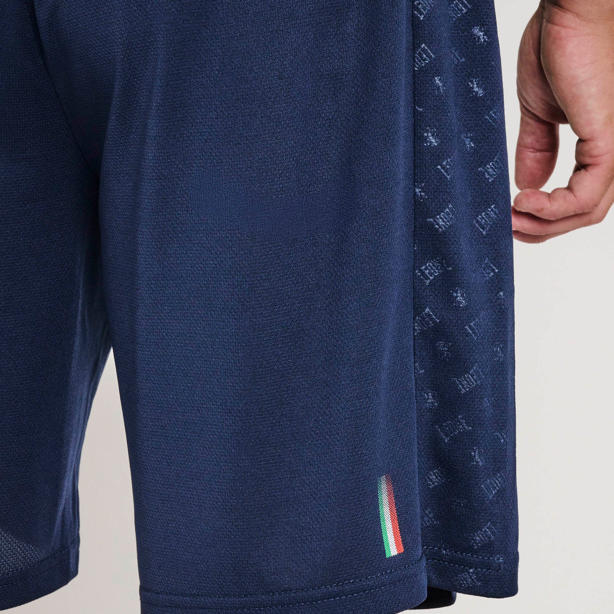 DNA SHORTS