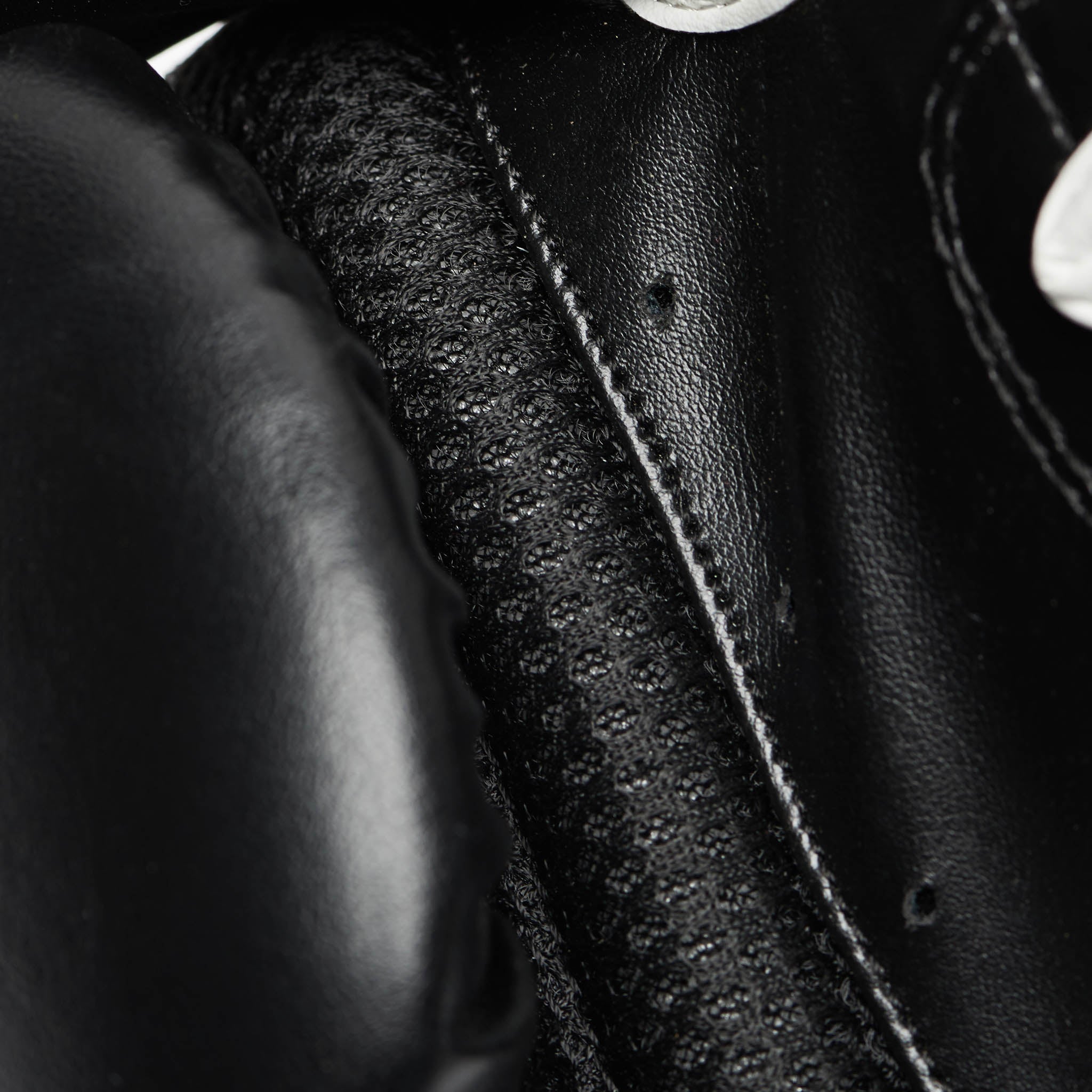 Flash Boxing Gloves