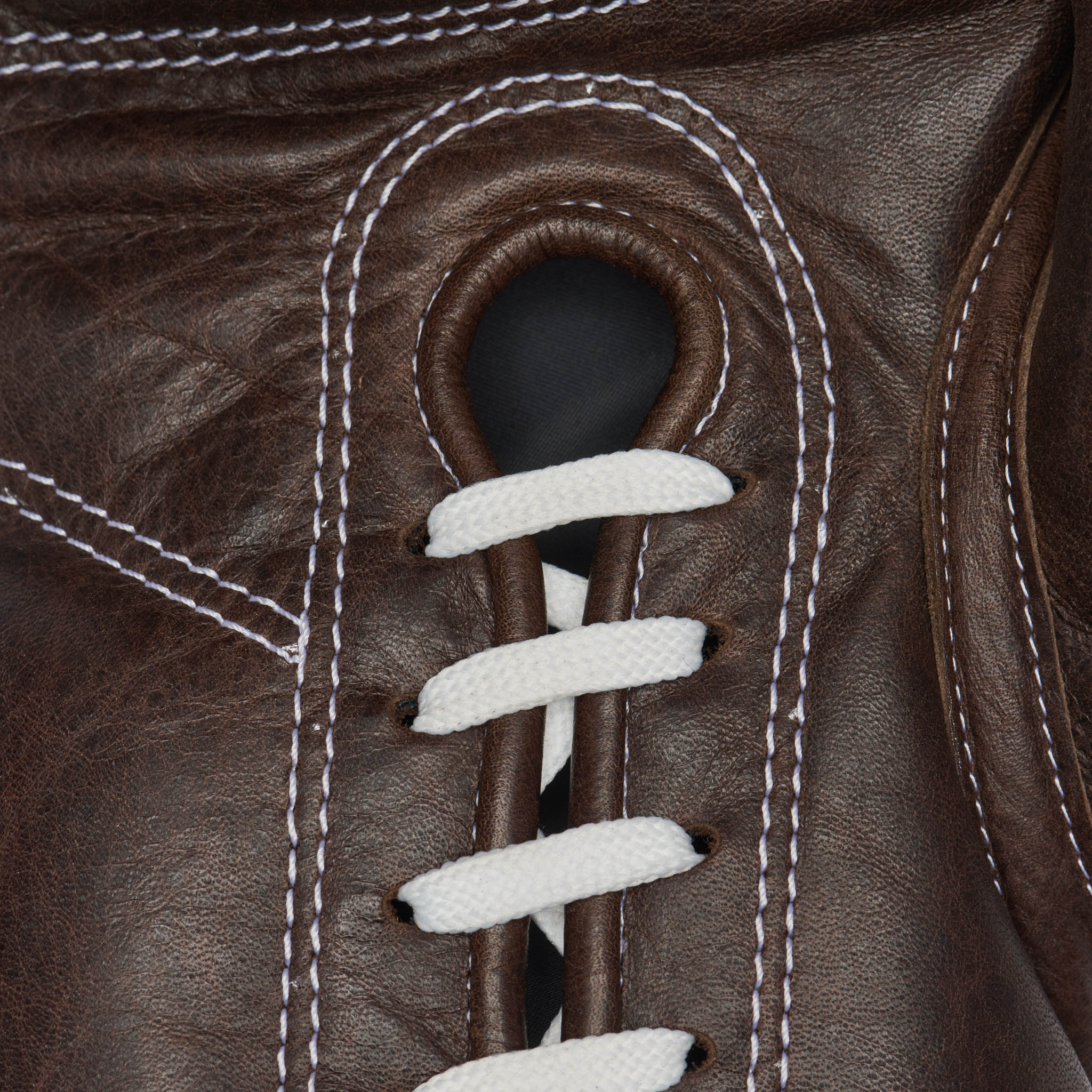 ROMEO VINTAGE BOXING GLOVES LACES