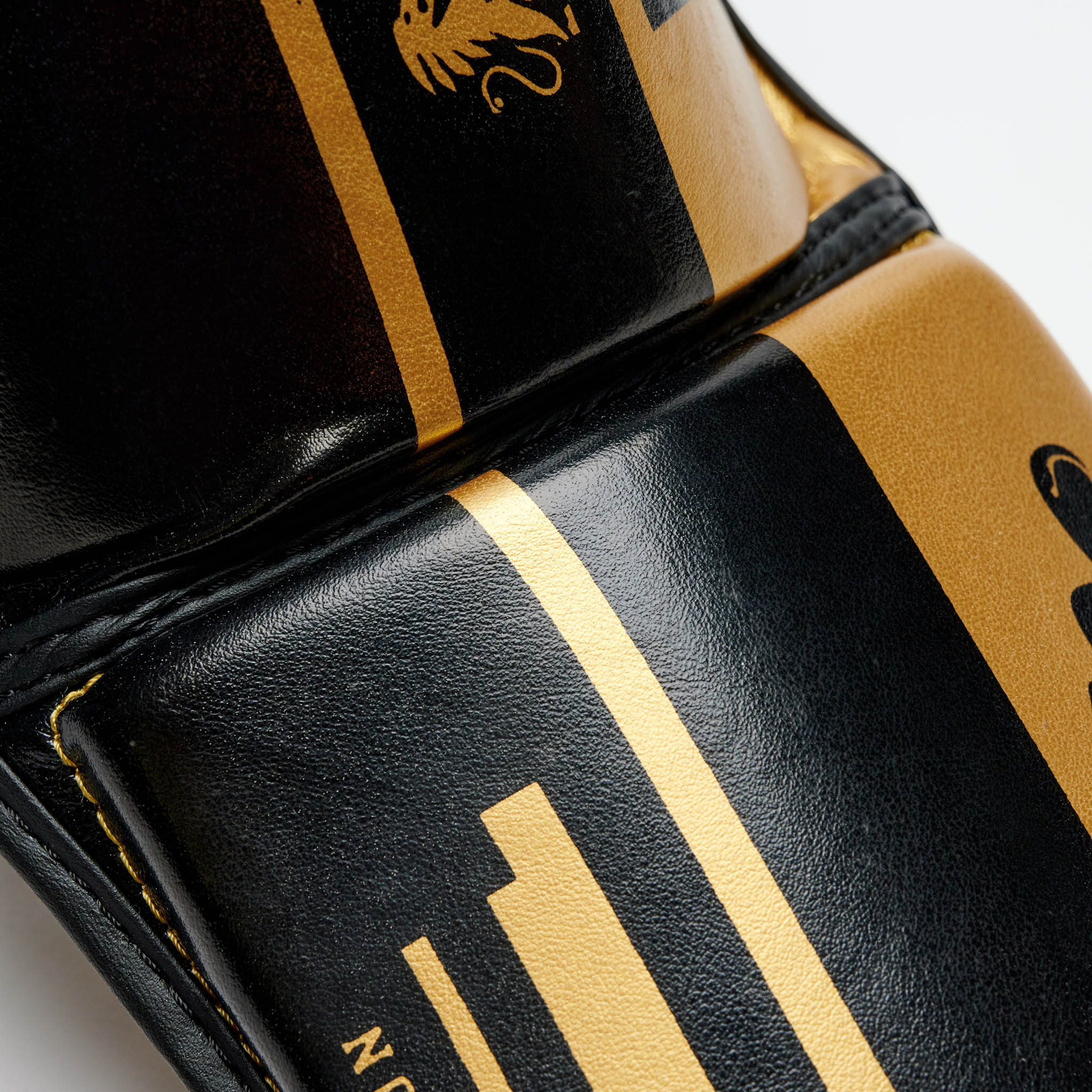 NEXPLOSION SHINGUARDS