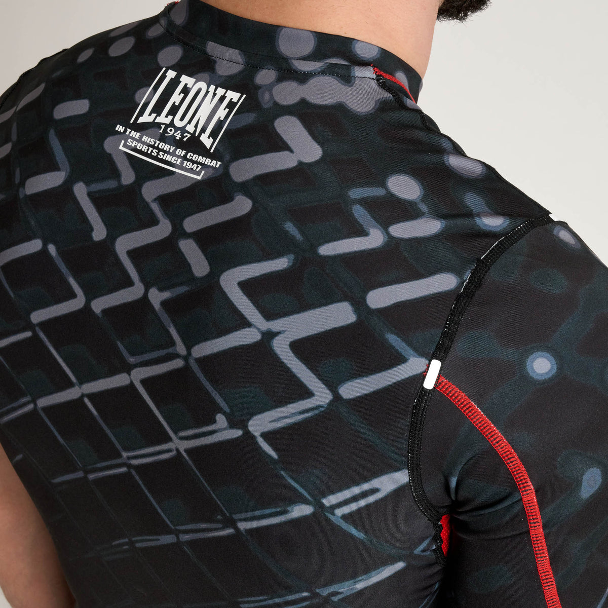 RASHGUARD MANICHE CORTE UOMO MMA CAGE