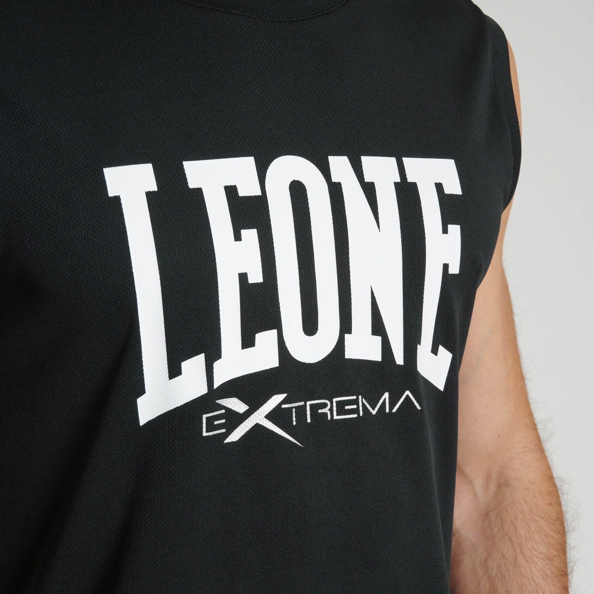 LOGO SLEEVELESS T SHIRT