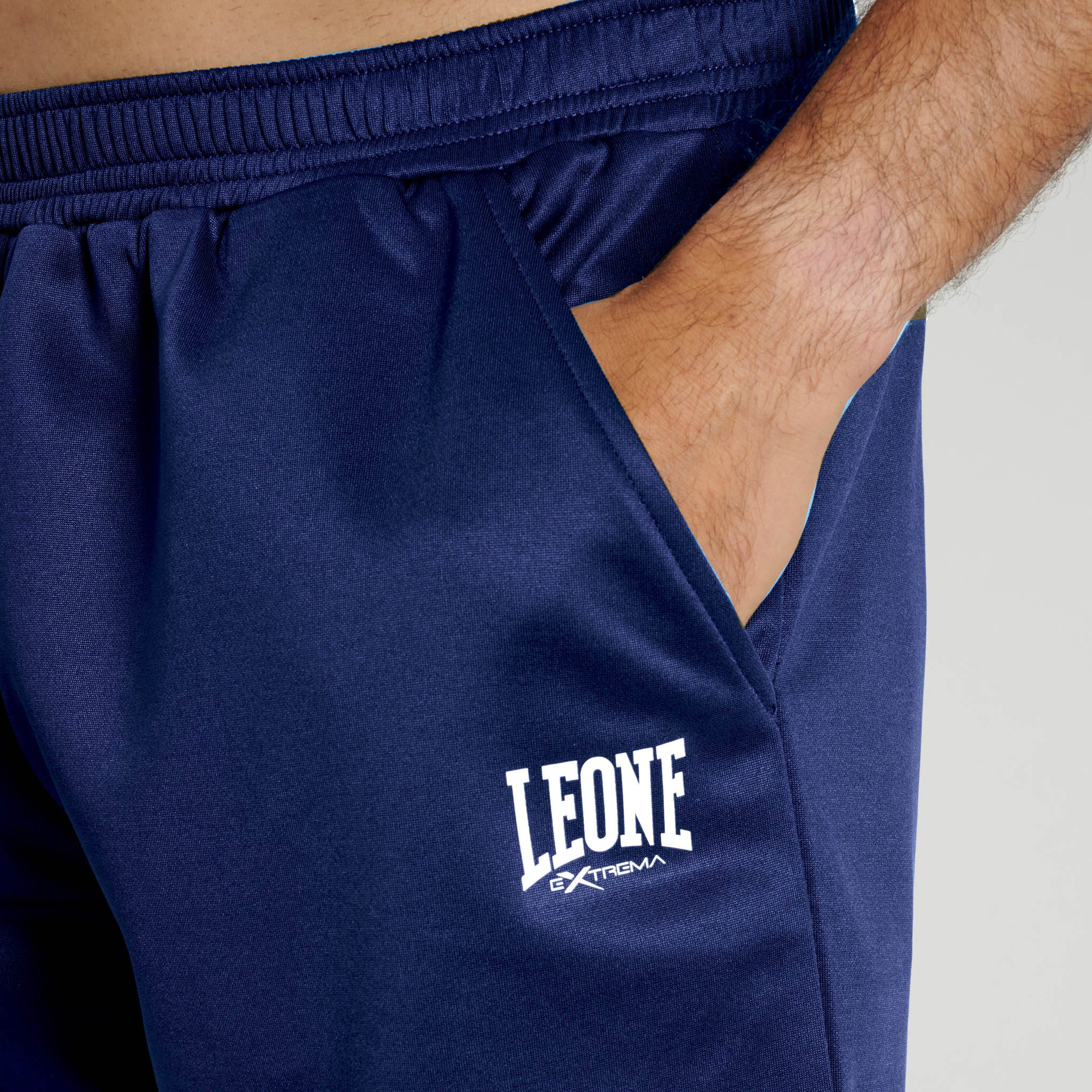COOL TOUCH LOGO SHORTS