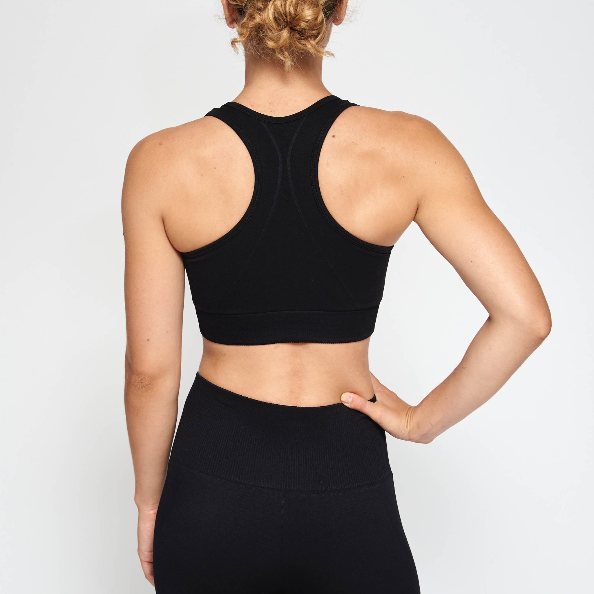 TOP LOGO SEAMLESS