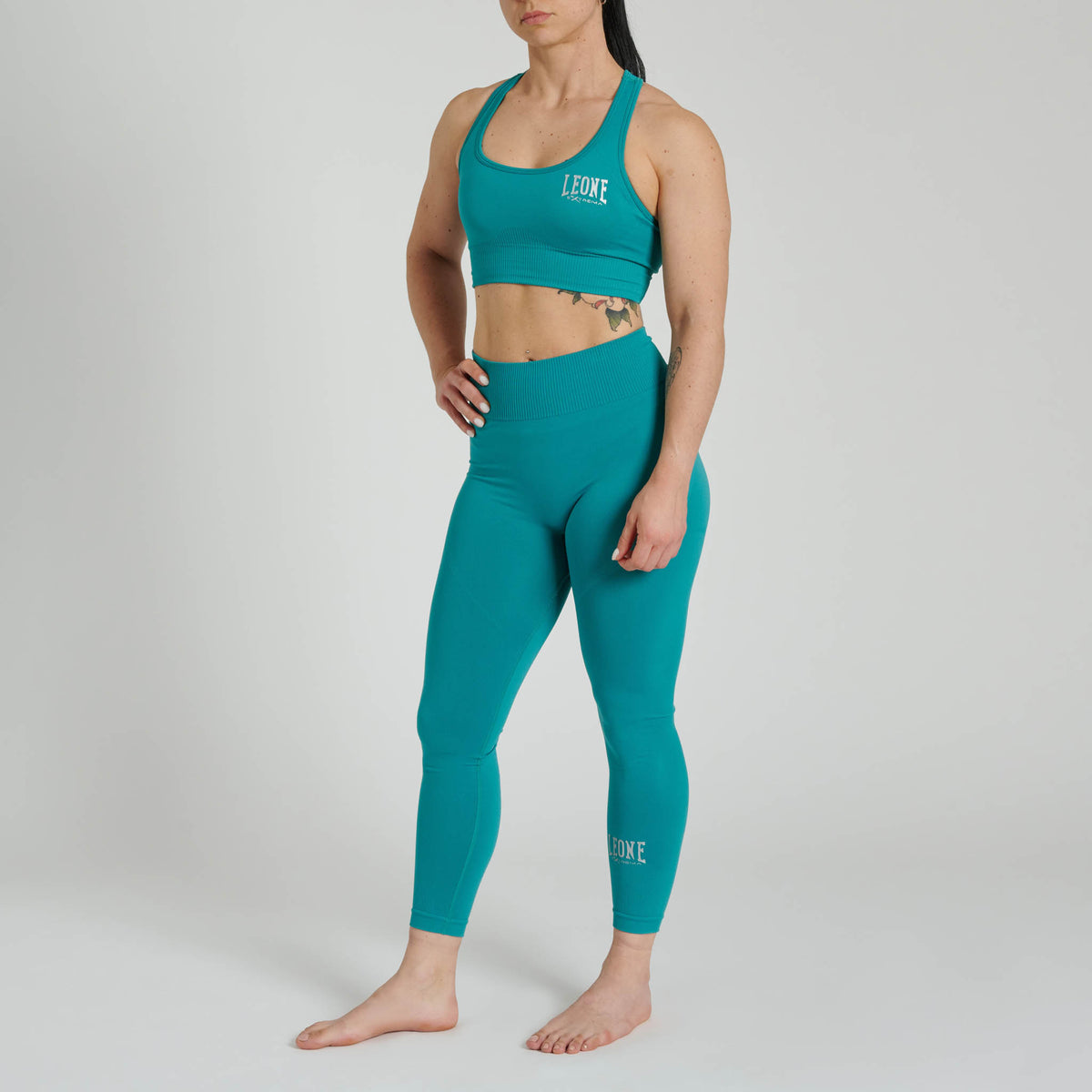 TOP LOGO SEAMLESS