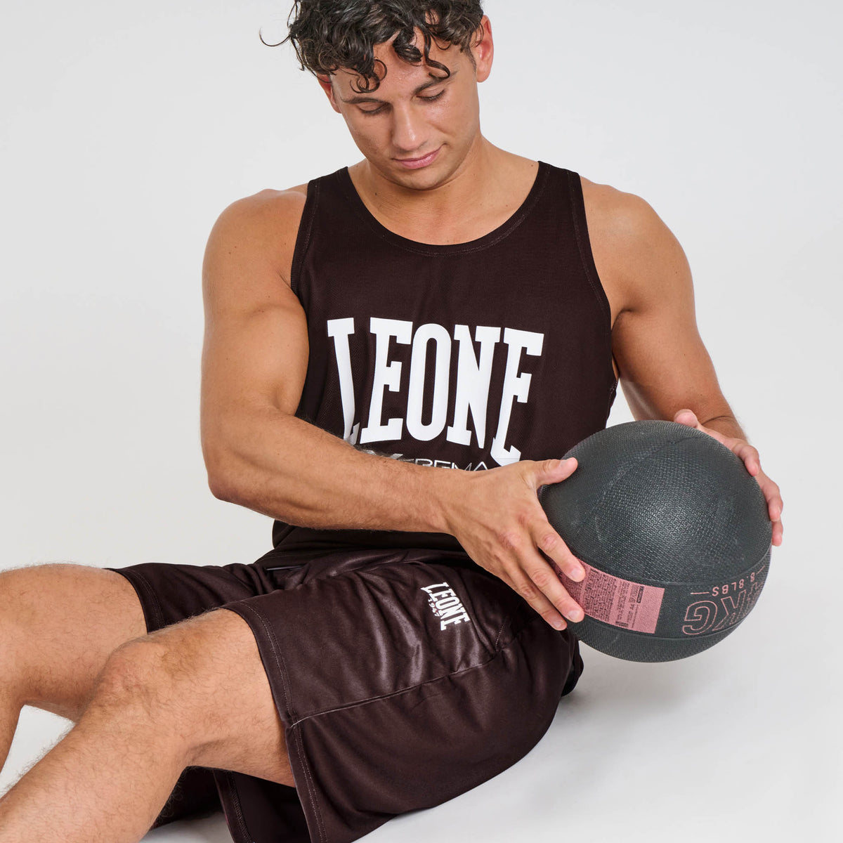 LOGO TANK
