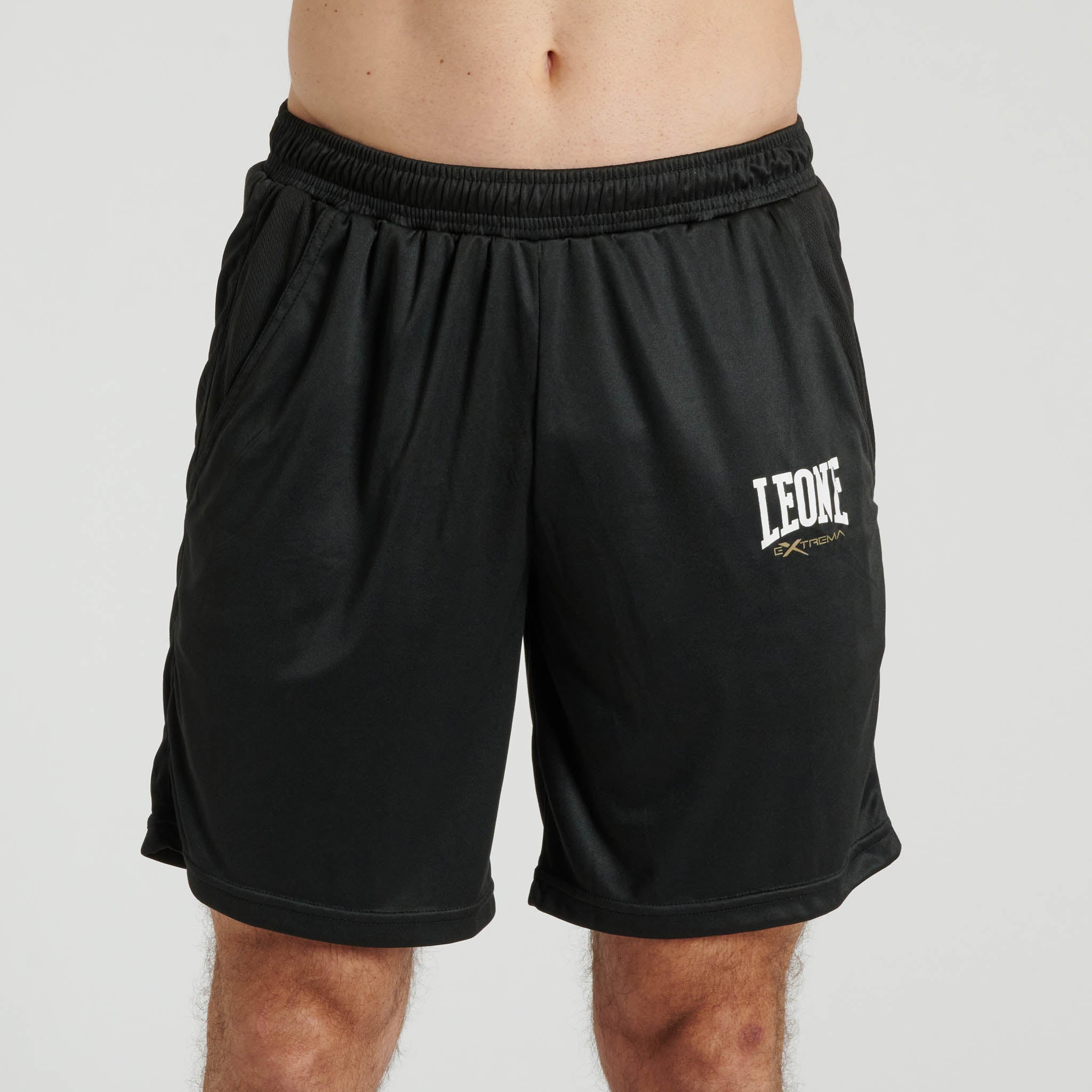LOGO SHORTS