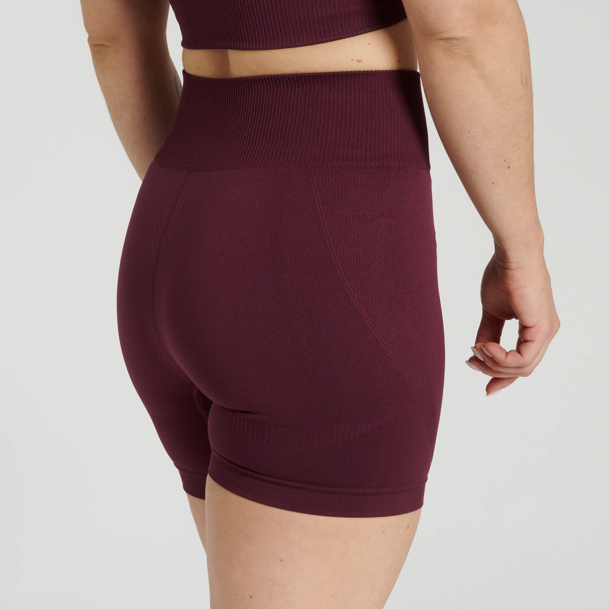 SEAMLESS LOGO SHORTS COMPRESSION