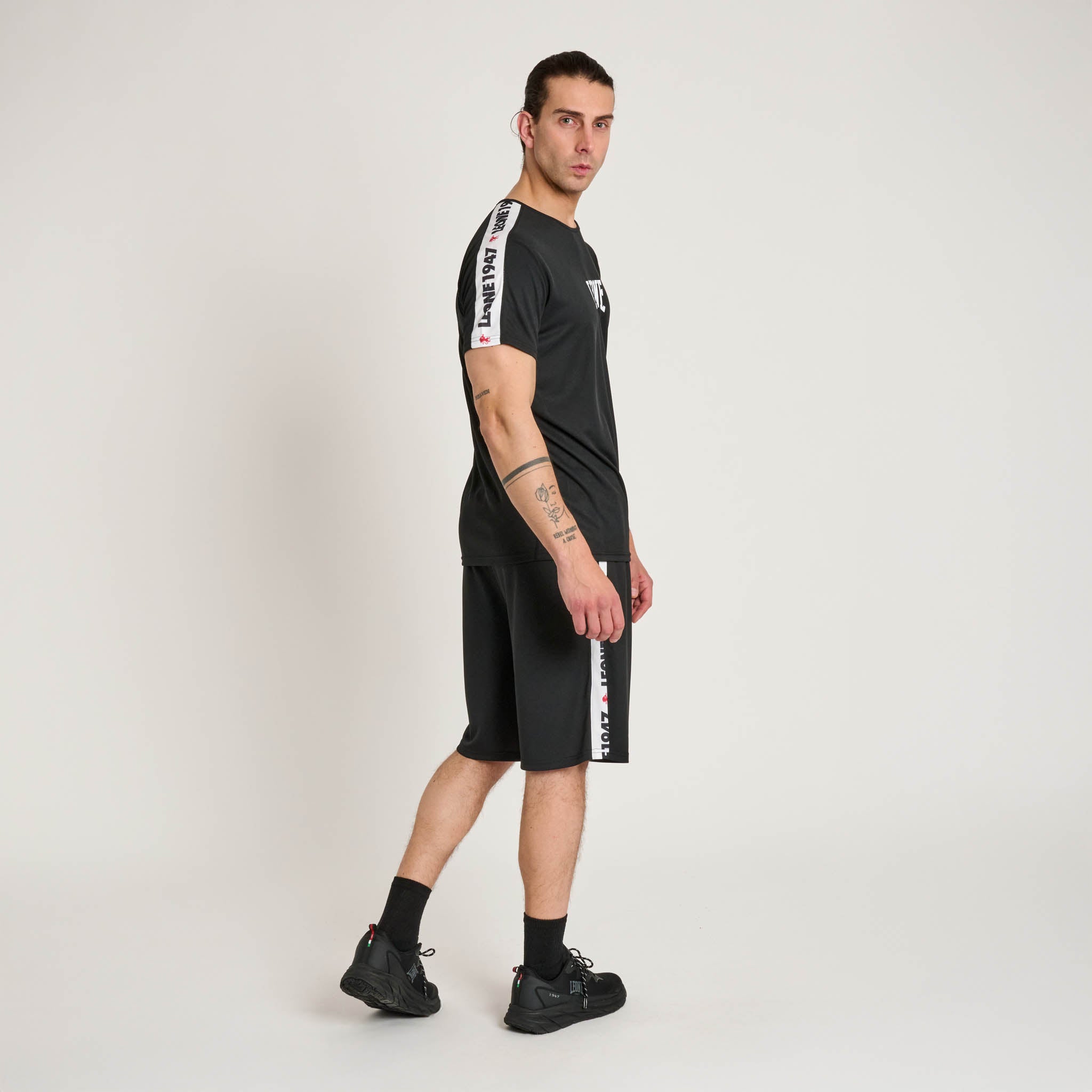STRIPE 47 T-SHIRT