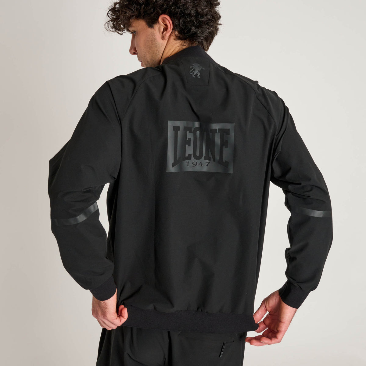 FELPA BLACK LION LIGHTWEIGHT