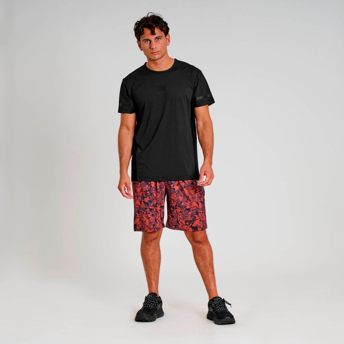 T-SHIRT BLACK LION