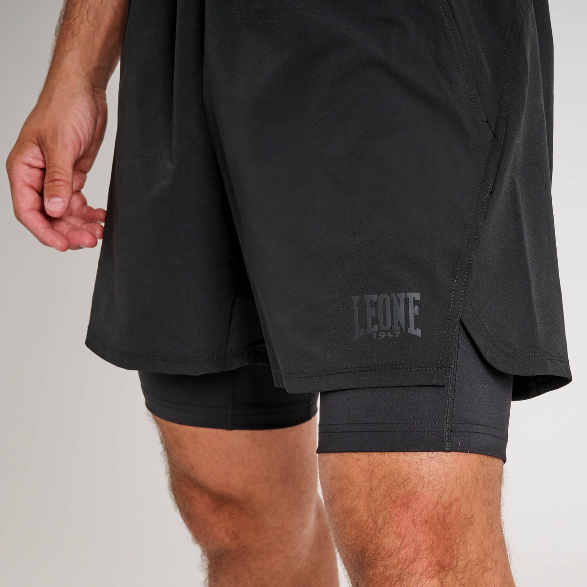BLACK LION SHORTS