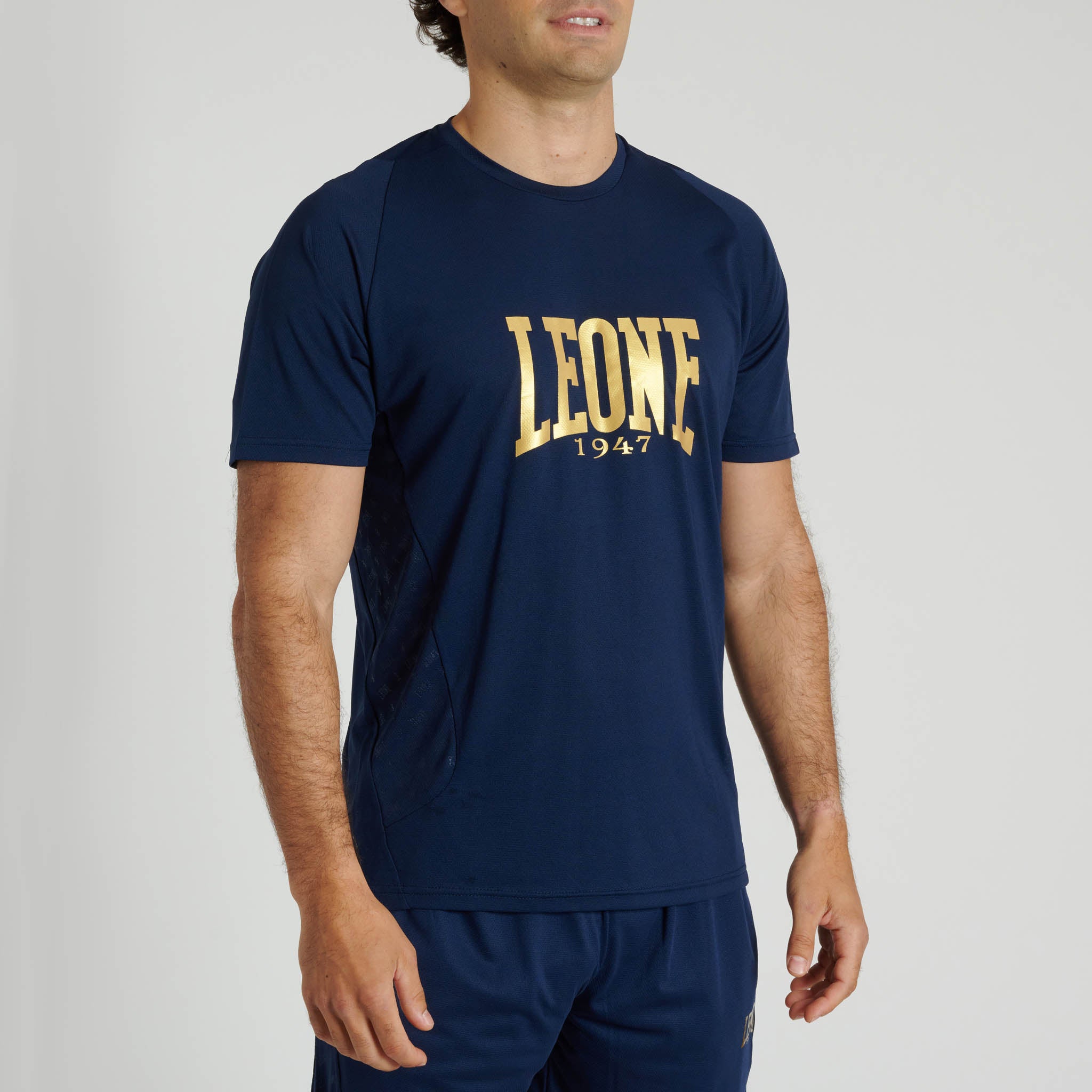 T-SHIRT DNA