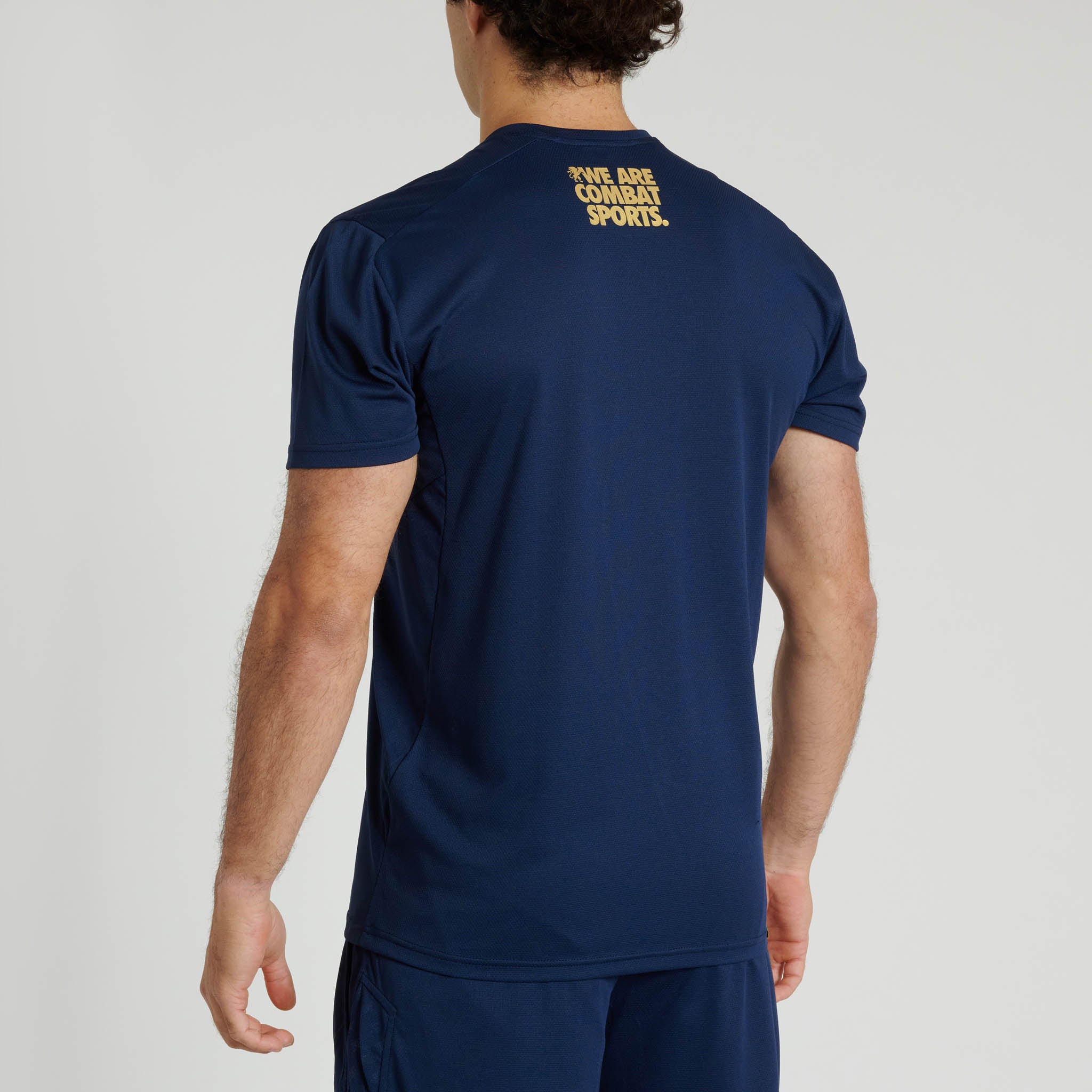 T-SHIRT DNA