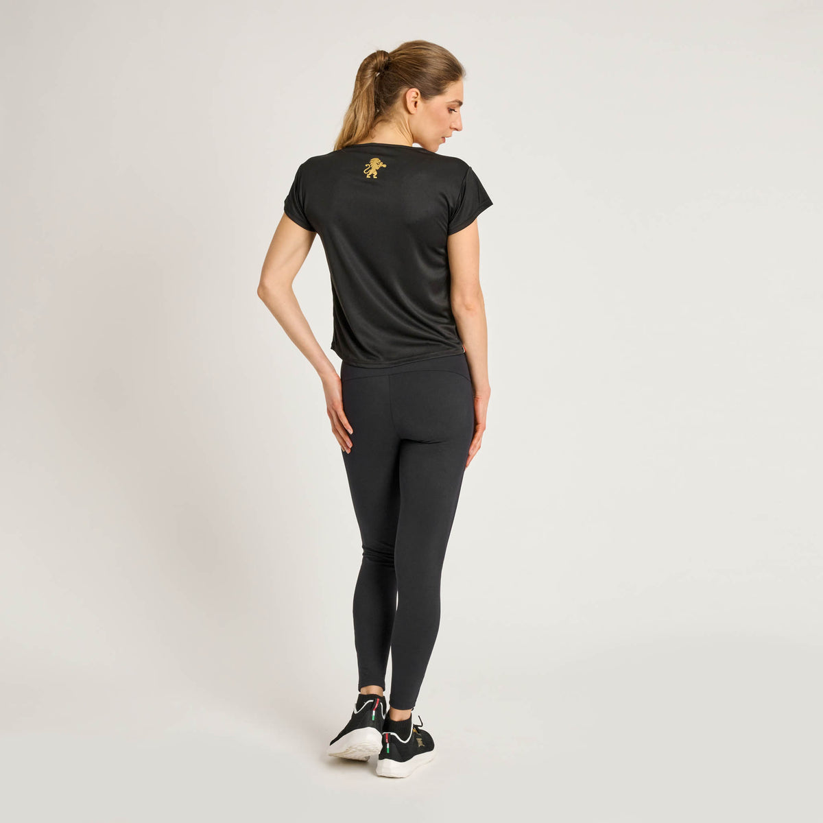 T-SHIRT DNA