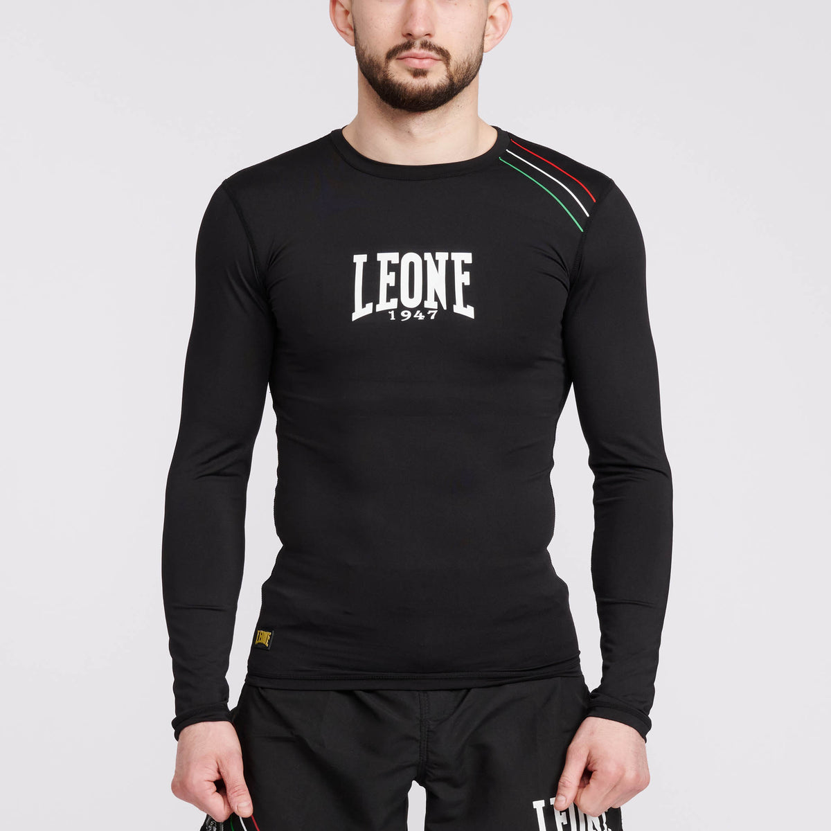 FLAG COMPRESSION LONGSLEEVED T SHIRT