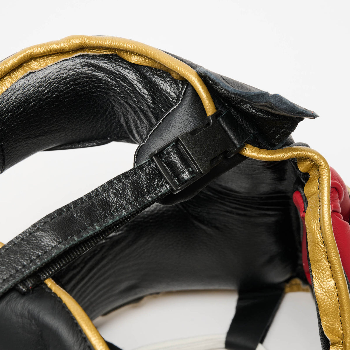 CASCO NERONE CLASSICO