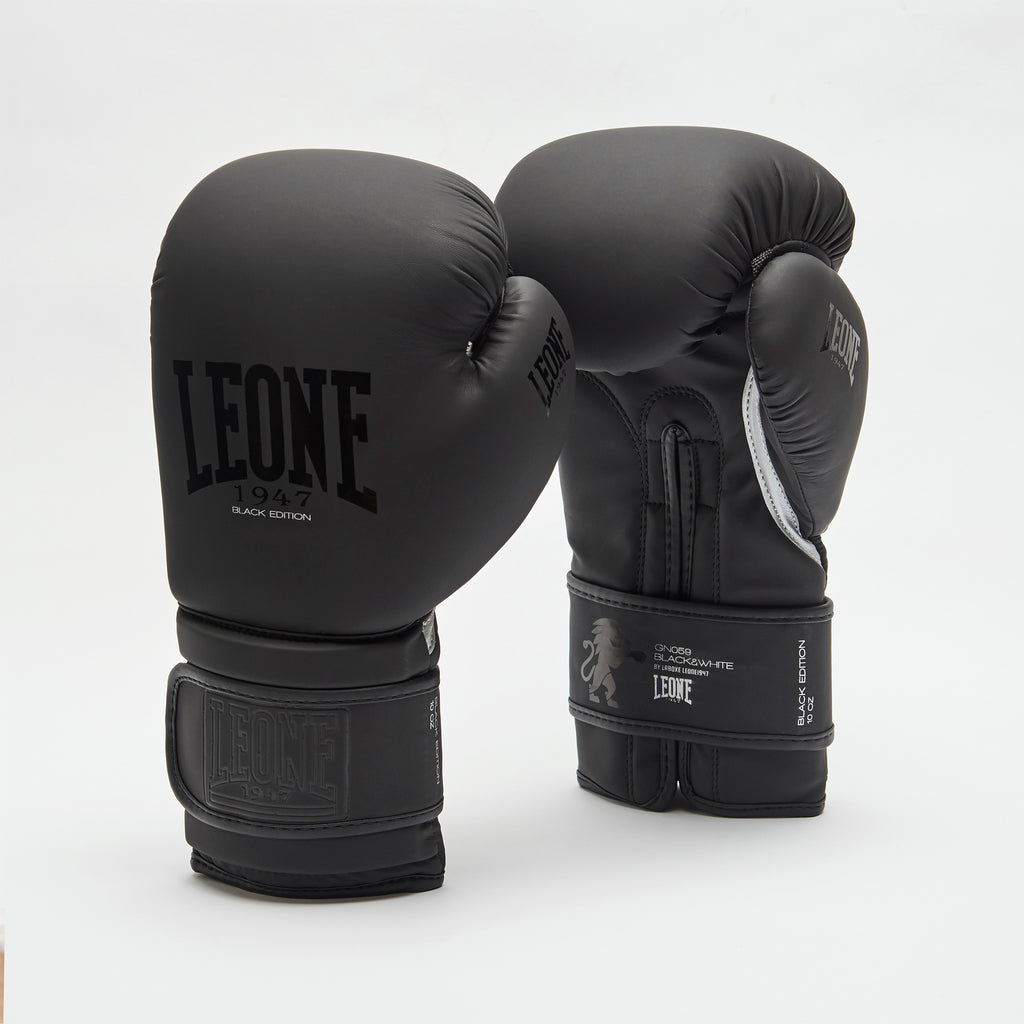 GUANTI BOXE STRIKER