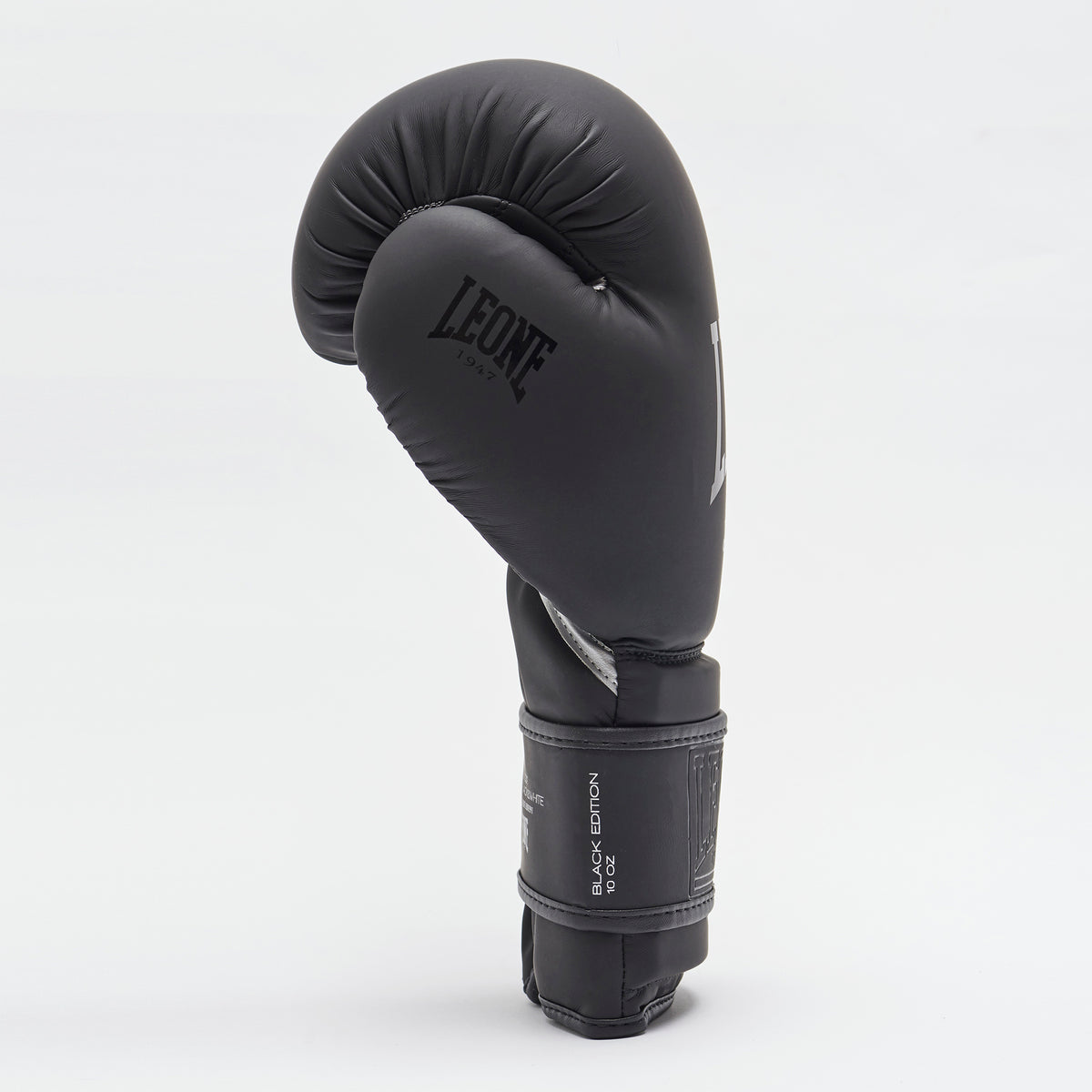 GUANTI BOXE STRIKER