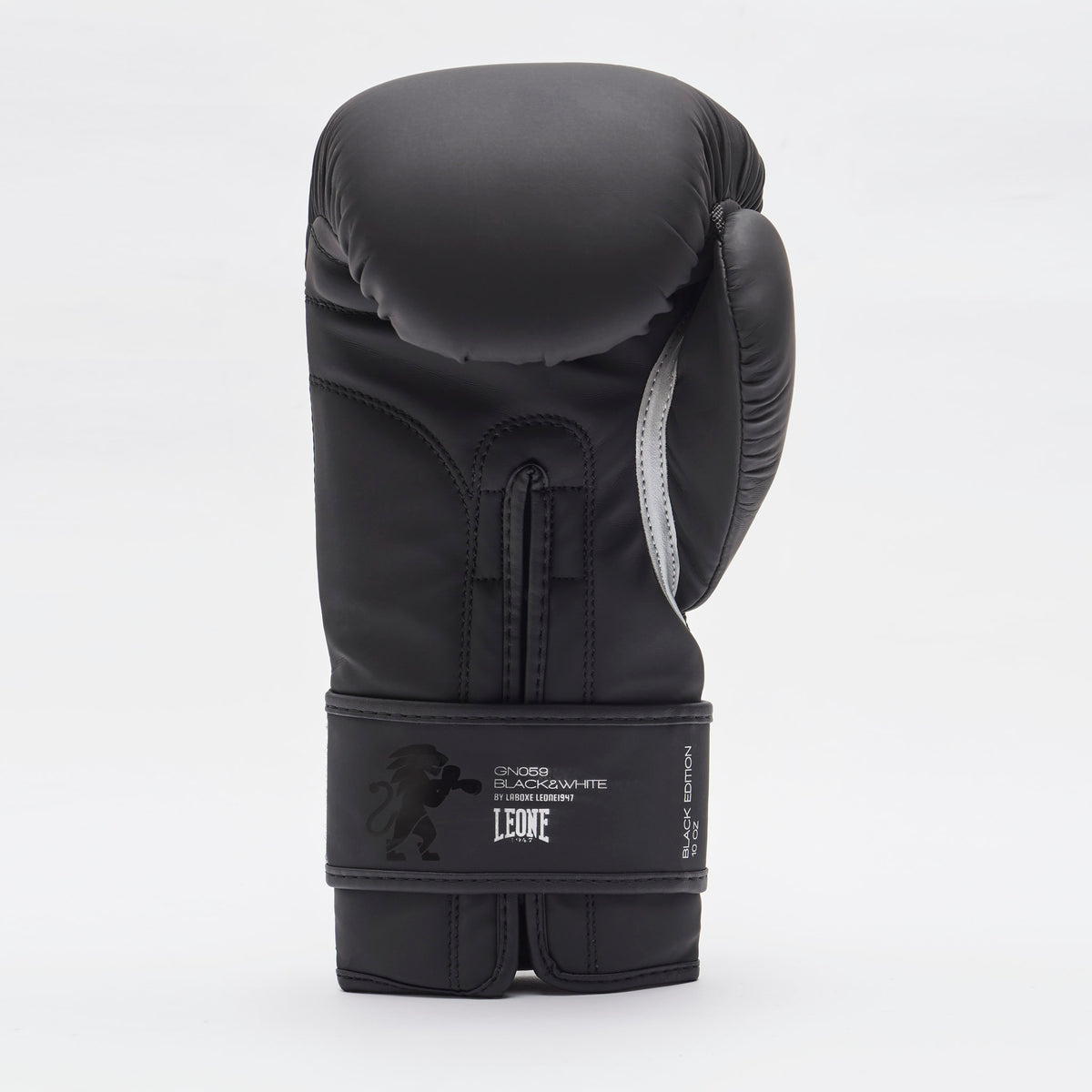 GUANTI BOXE STRIKER