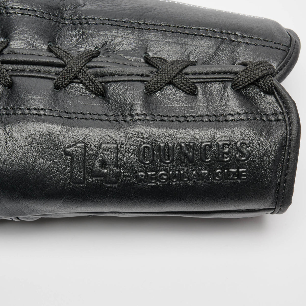 THE GREATEST BOXING GLOVES