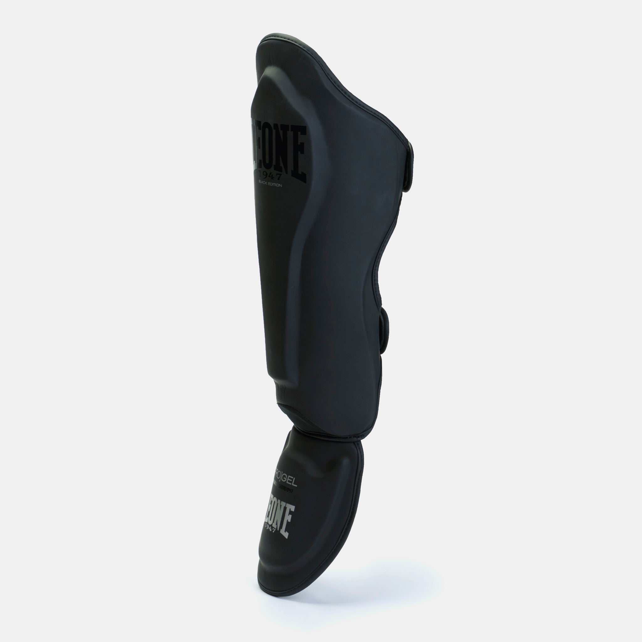 BLACK ED. SHINGUARDS