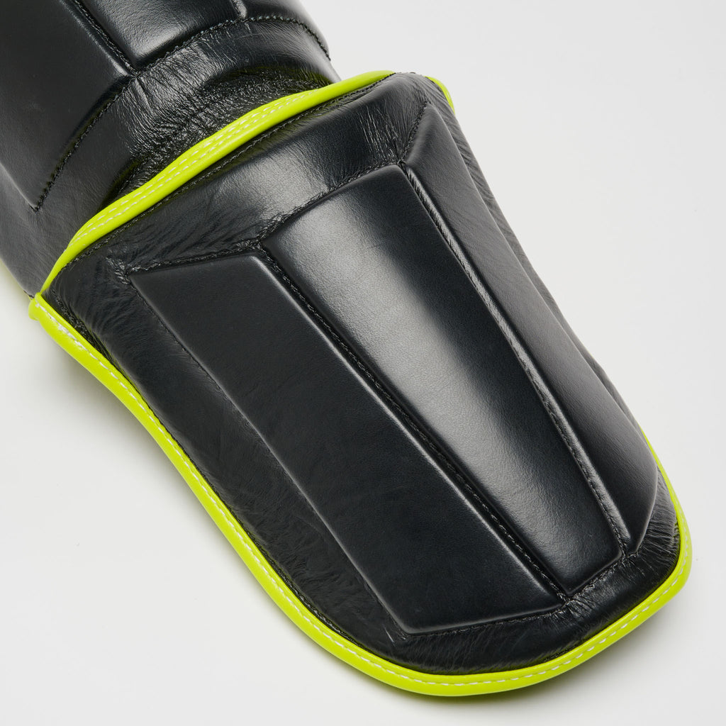 REVO FLUO SHINGUARDS